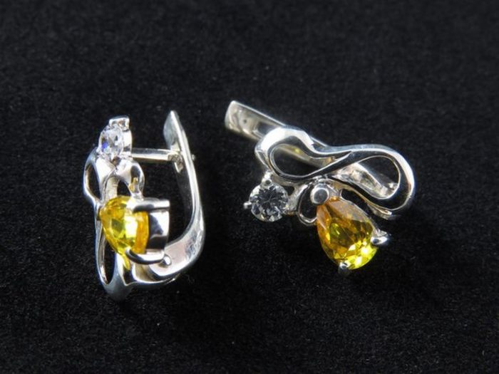 Серьги из серебра с фианитами - 5
