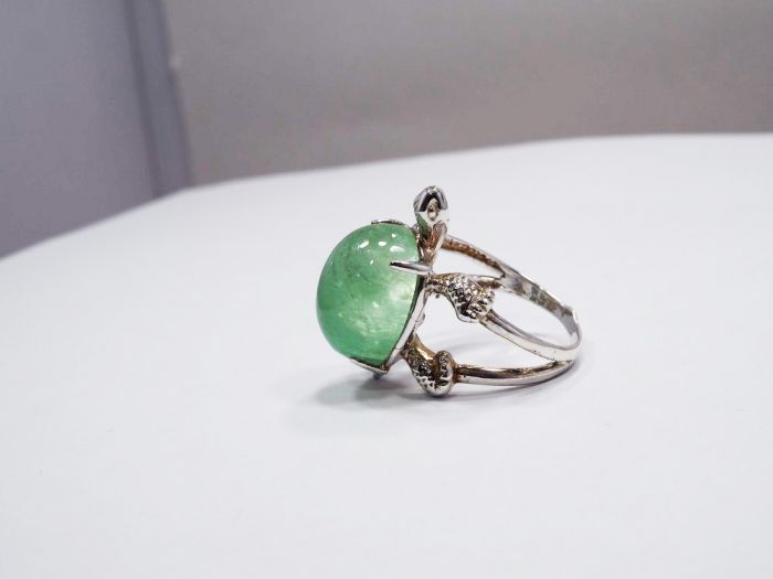 Серебряное кольцо с Бериллом 12,5 карат - 58