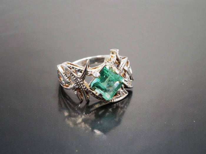 Серебряное кольцо с Уральским изумрудом - 59
