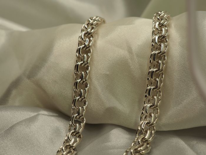 Серебряная цепь 60 см. плетение Бисмарк-735